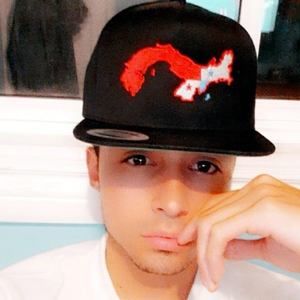 Meet your Posher, Miko